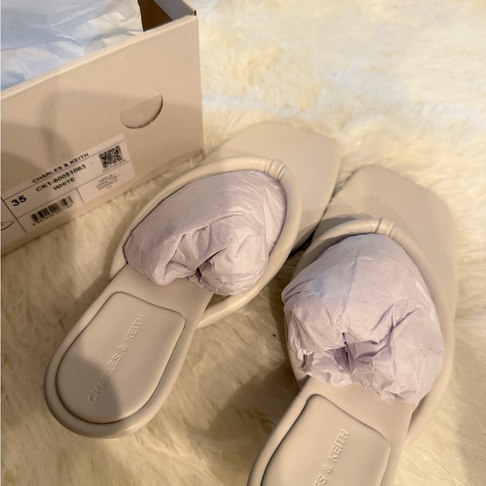 Charles & Keith Cream Women's Slide Sandals